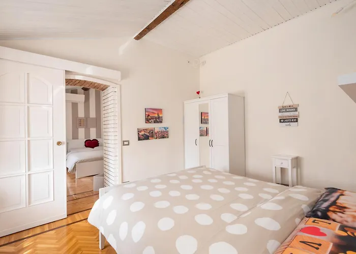 Apartment Scaldacuore - Historic Filatoio *