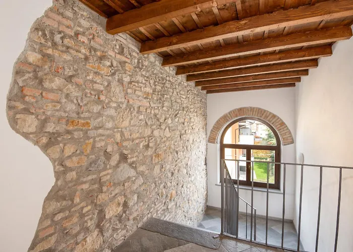 Apartment Scaldacuore - Historic Filatoio *